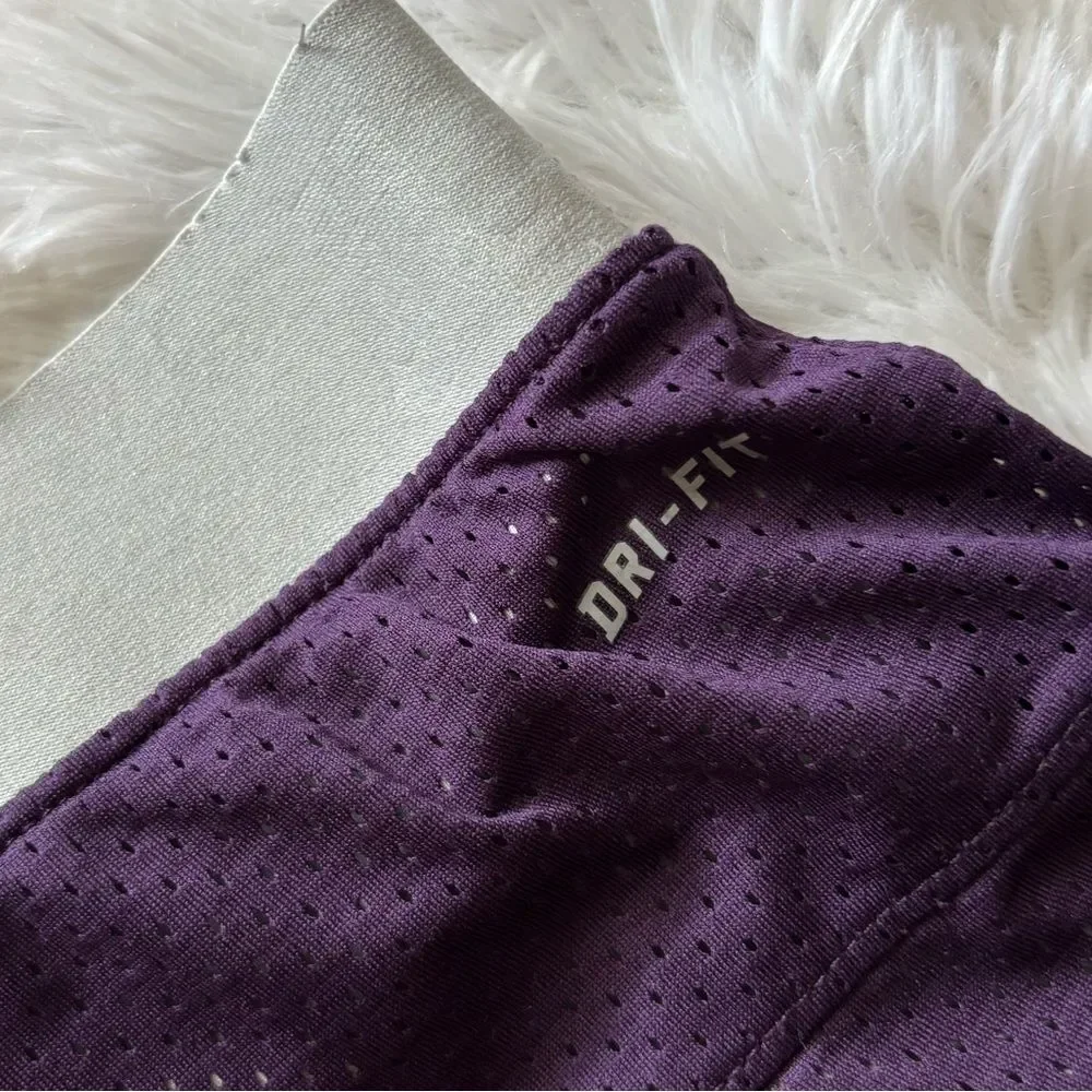 Nike Shorts Dri Fit Netted Stretchy‎ Spandex Underneath Womens Size Small